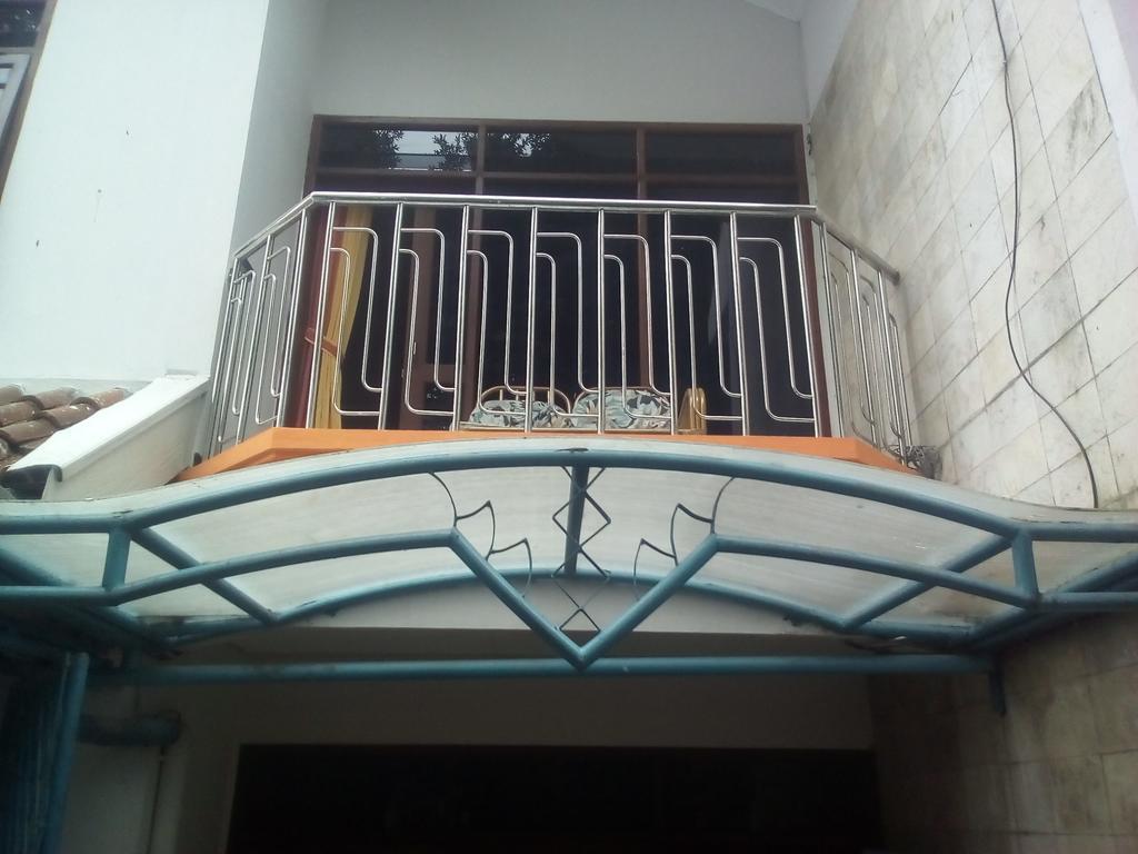 Simply Homy Guest House Pasteur Bandung Eksteriør billede