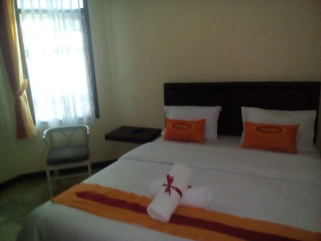 Simply Homy Guest House Pasteur Bandung Eksteriør billede