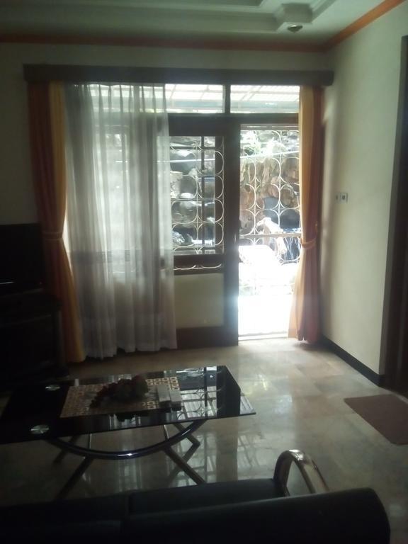 Simply Homy Guest House Pasteur Bandung Eksteriør billede