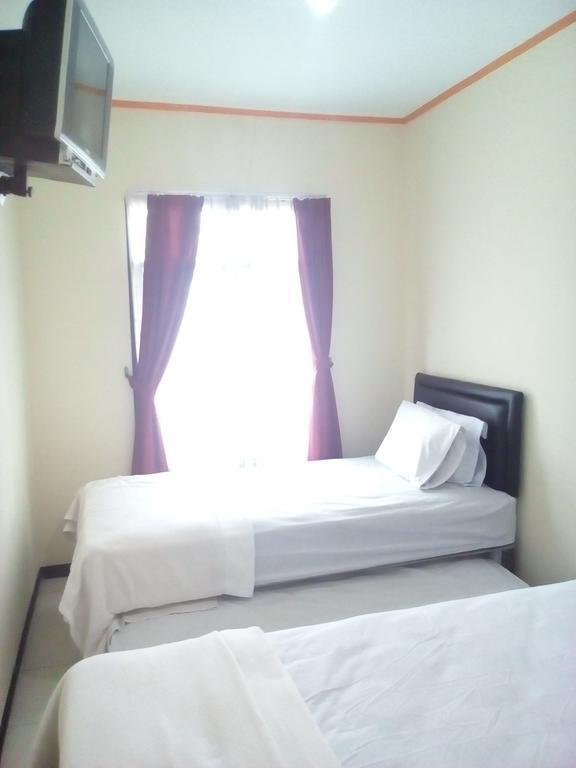 Simply Homy Guest House Pasteur Bandung Eksteriør billede