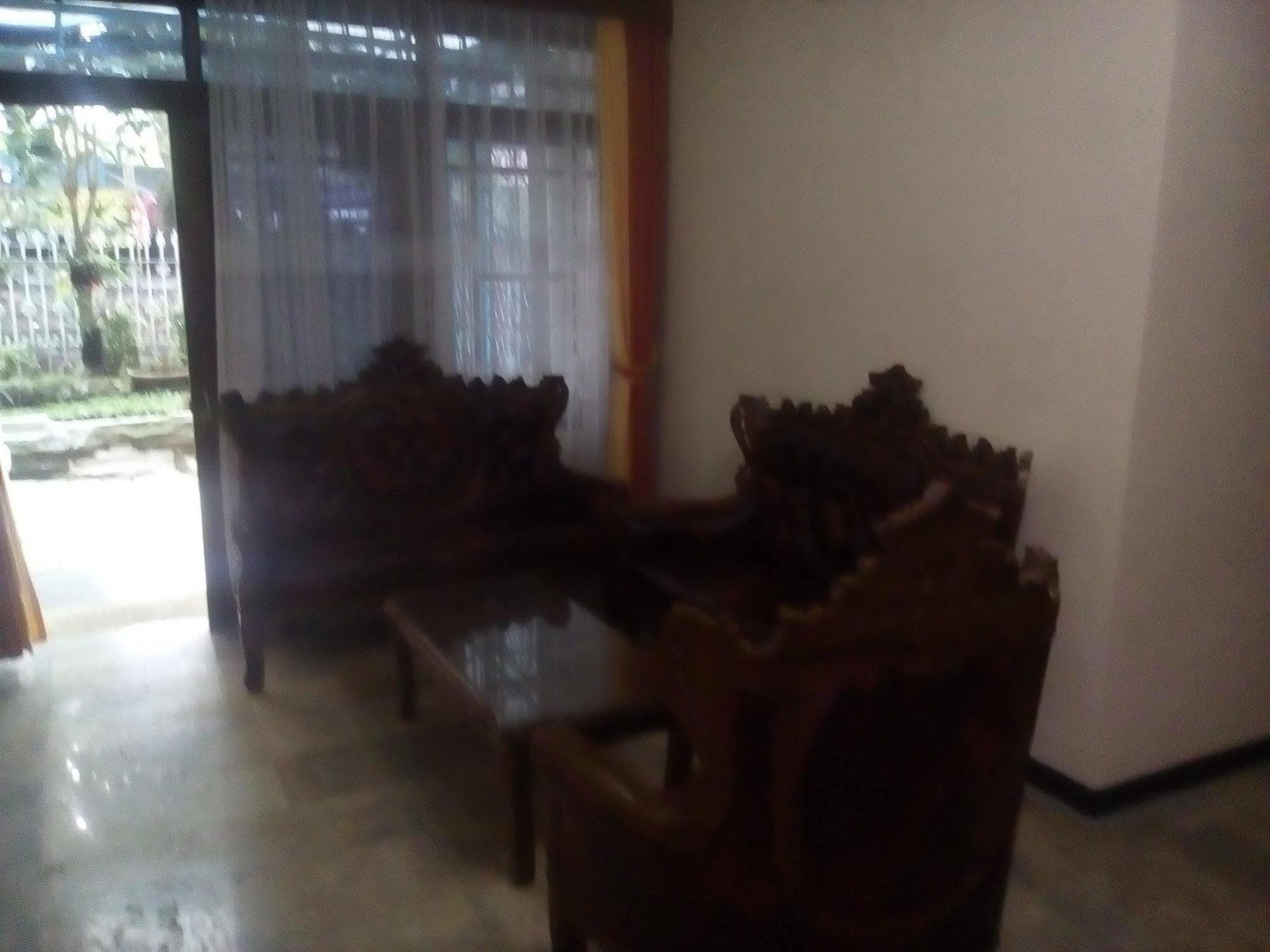 Simply Homy Guest House Pasteur Bandung Eksteriør billede