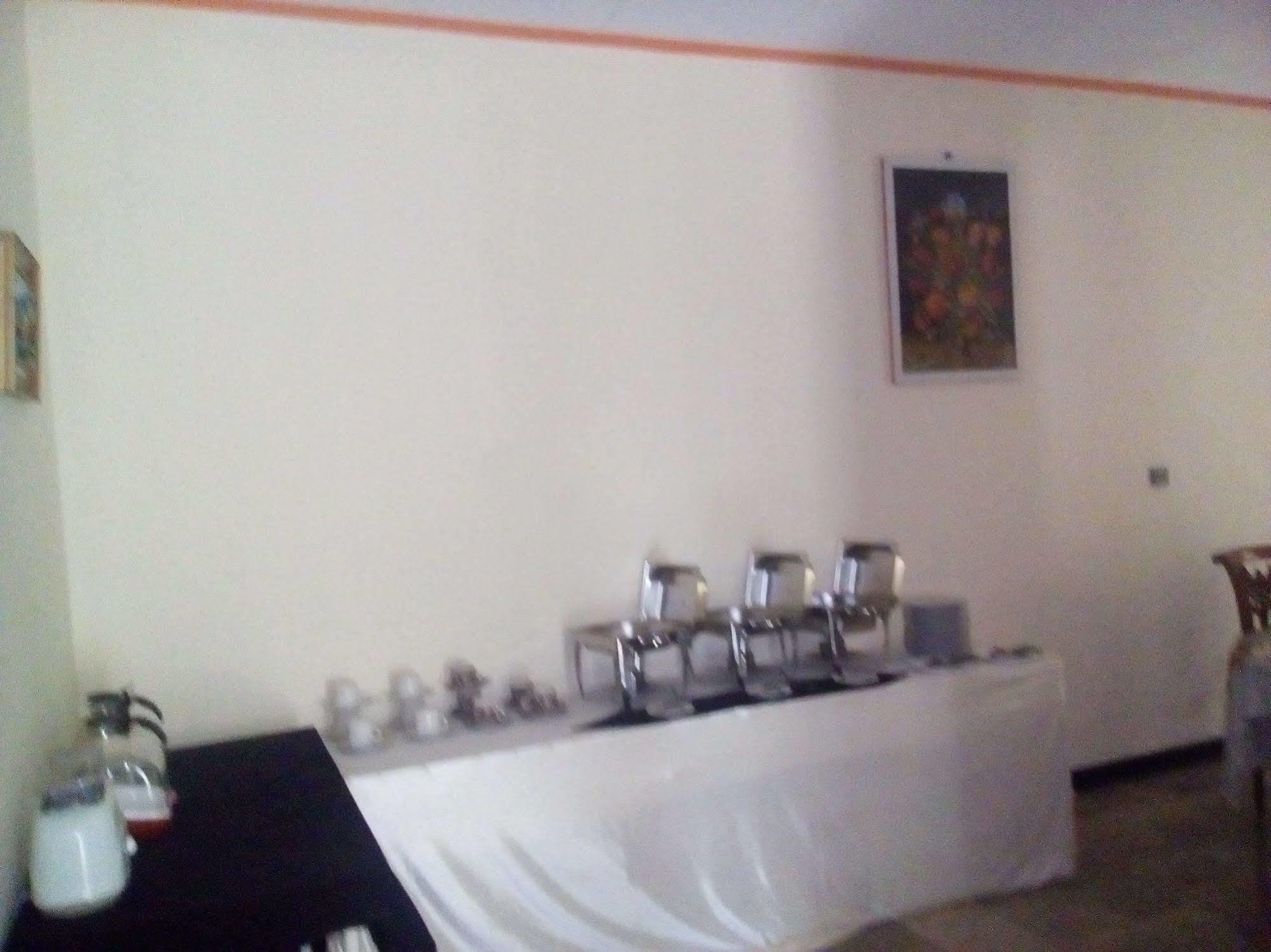 Simply Homy Guest House Pasteur Bandung Eksteriør billede